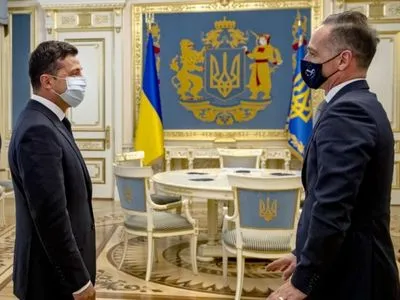 Зеленский и Маас обсудили "нормандскую" встречу и ситуацию с безопасностью на Донбассе