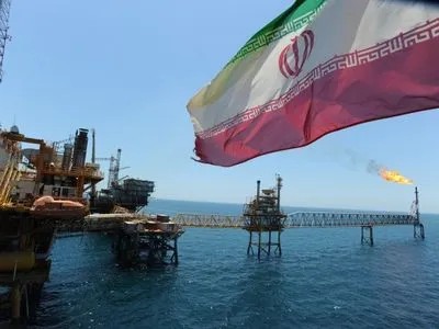 В Ірані ввели в експлуатацію три важливих нафтових проекти