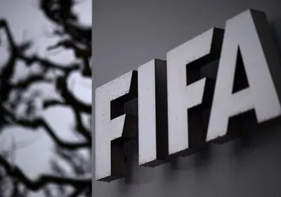 ФИФА разрешила клубам не отпускать футболистов в национальные сборные