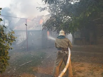 Пожары в Луганской области: Минобороны говорит о двух пострадавших военных, один в тяжелом состоянии