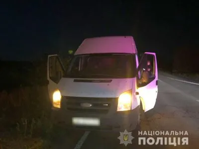 Полиция расследует обстрел микроавтобуса в Запорожской области, как покушение на убийство