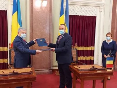 Україна та Румунія посилили військове співробітництво