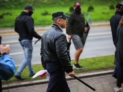 В Минске задержали спасателей, которые вытаскивали из реки протестующих