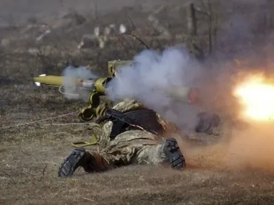 ООС: бойовики обстріляли українські позиції поблизу Красногорівки, є поранений