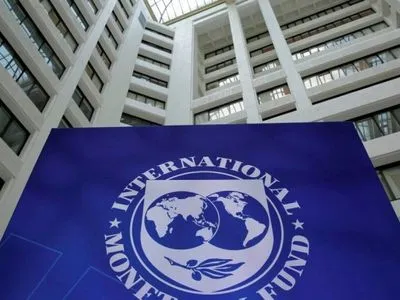Fitch дало прогноз щодо термінів отримання Україною наступних траншів від МВФ