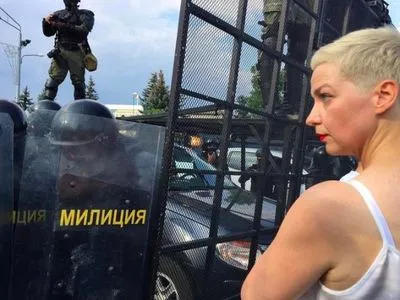 Отец белорусской оппозиционерки Колесниковой сообщил, что ее удерживают в минском СИЗО