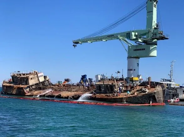 "Измена отменяется": Криклий заявил о продолжении работ с танкером Delfi