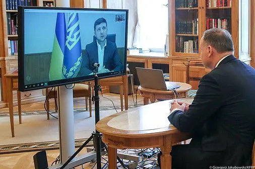 Зеленський і Дуда обговорили майбутній візит президента Польщі в Україну