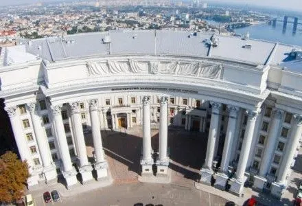 МИД направил Беларуси ноту с ходатайством не оформлять паломников-хасидов на выезд в Украину