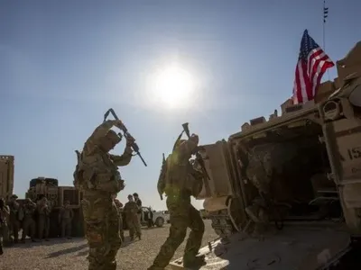 США посылают подкрепление в Сирию после инцидента с военными РФ