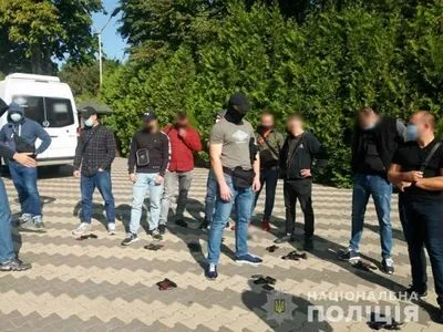 В Одесской области во время собрания политпартии произошли незначительные стычки: в полицию "пригласили" 50 человек