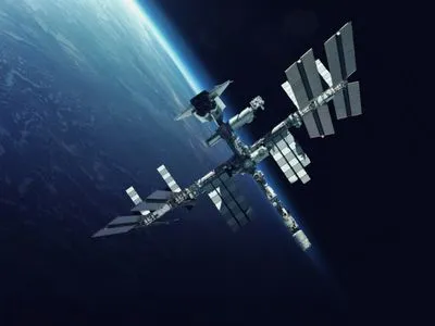 Из-за приближения космического мусора экипаж МКС переместится в корабль "Союз"