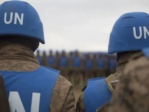 Для ввода на Донбасс миротворцев ООН нужно давить на Россию - дипломат