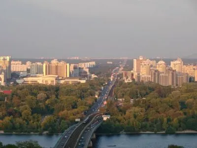 У "Київавтодорі" повідомили про обмеження руху транспорту у трьох районах столиці