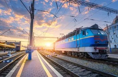 Укрзализныця восстанавливает курсирование пригородных поездов сообщением Харьков - Золочев