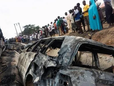 В Нигерии при взрыве бензовоза погибли 28 человек
