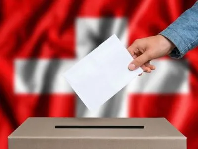 Швейцарці на референдумі відстояли угоду про свободу пересування з ЄС