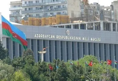 Посольство дало рекомендації українцям щодо введеного в Азербайджані воєнного стану