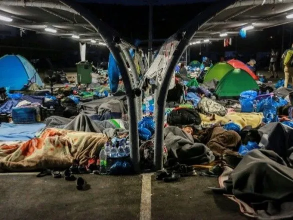 В греческом лагере беженцев зафиксирована первая смерть от COVID-19