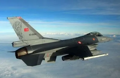 Туреччина і Азербайджан заперечують звинувачення Вірменії у збитті Анкарою її військового літака