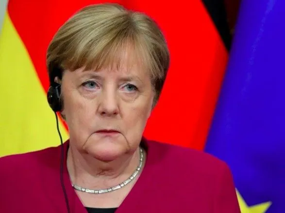 Німеччина обговорить з країнами ЄС відповідь на отруєння Навального після звіту ОЗХЗ - Меркель