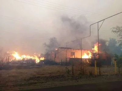 Пожары в Луганской области: возгорание тушат почти 2 тыс. человек, привлекут дополнительную авиацию