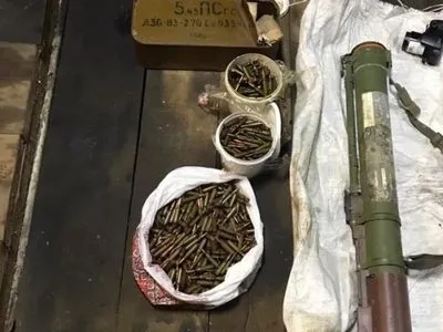 В Житомирской области разоблачили схему поставок оружия из ООС криминалитету