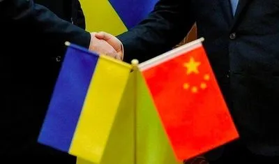 Україна заявила про готовність розширення двосторонньої торгівлі з КНР