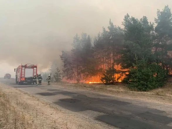 Пожежі на Луганщині: загорання в одному з осередків локалізували