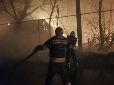 Шмигаль на Луганщині запевнив людей, що вони отримають компенсації за зруйноване житло