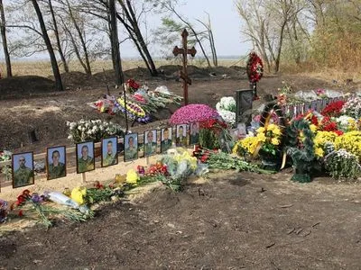 Авиакатастрофа самолета Ан-26: на месте трагедии провели панихиду по погибшим