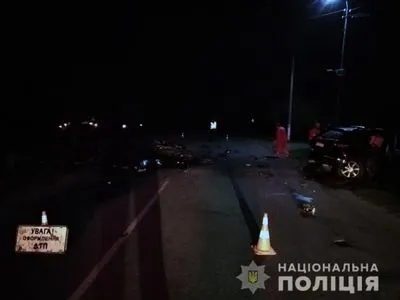 В столкновении "КамАЗа" с иномаркой погибли два человека