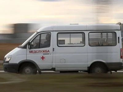 В России во время линейки в школе 13 детей потеряли сознание, 3 в тяжелом состоянии