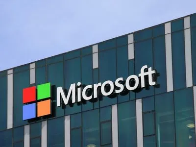 Microsoft инвестирует 1 млрд евро для создания "облачного центра" хранения данных в Греции