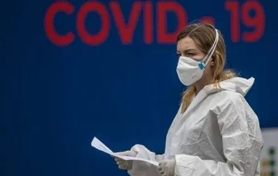 У Європі вперше зафіксували понад 100 тисяч нових випадків COVID-19 за добу