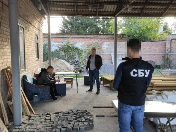 В Черниговской области разоблачили группу лиц, которые пытались незаконно создать "горсовет"