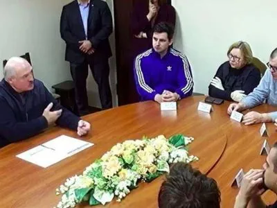 Лукашенко зустрівся у СІЗО із Бабариком та іншими білоруськими політв’язнями