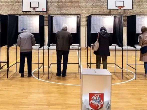 В Литве на выборах лидируют оппозиционные консерваторы