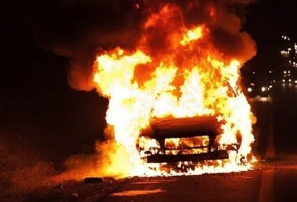 На выходных в Киеве горели авто