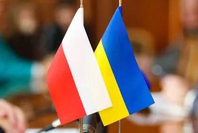 Україна і Польща знову обговорили питання дозволів для українських автоперевізників