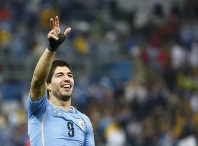 Дубль Суареса не спас Уругвай от первого поражения в отборе на ЧМ-2022