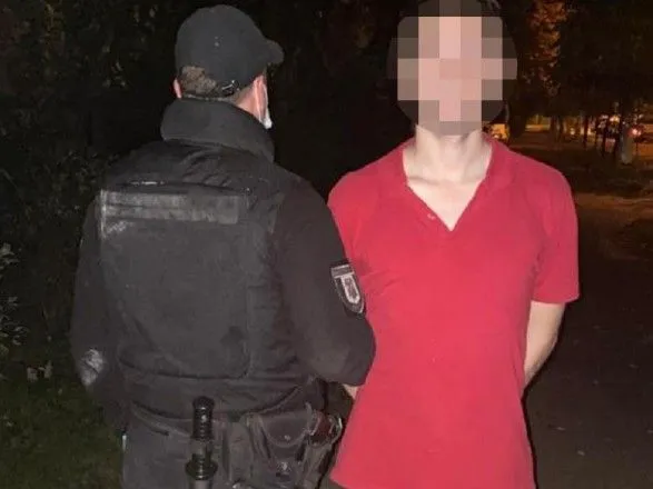 В Киеве задержали мужчину за ограбление дома иностранного дипломата