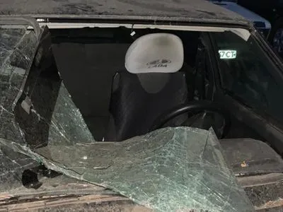 В Луганской области разбили служебный автомобиль правозащитницы и помощницы нардепа