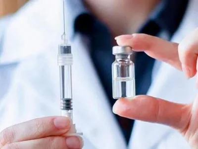МОЗ отримало підтвердження на постачання 100 тис. доз вакцини від грипу