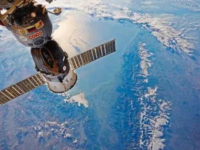 Поломка на МКС: космонавти знайшли витік повітря за допомогою пакетика чаю