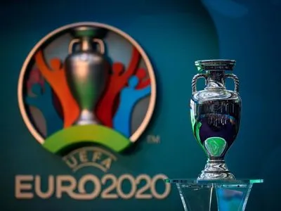 Пандемия: президент УЕФА не исключил перенос Евро-2020 в одну страну