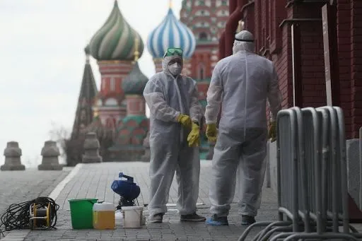 У Росії за добу виявили понад 15 тисяч випадків коронавірусу