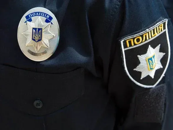 politsiya-kvalifikuvatime-psuvannya-byuleteniv-dlya-opituvannya-zelenskogo-yak-dribne-khuliganstvo-geraschenko