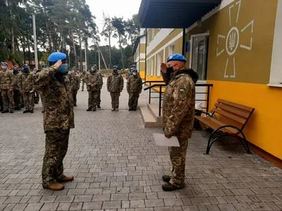 До України повернулися миротворці з Конго