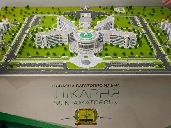 Зеленський анонсував створення п'яти медичних містечок по Україні
